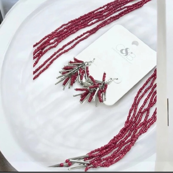 NWT Christopher & Banks red and silver necklace earrings set - Picture 3 of 4